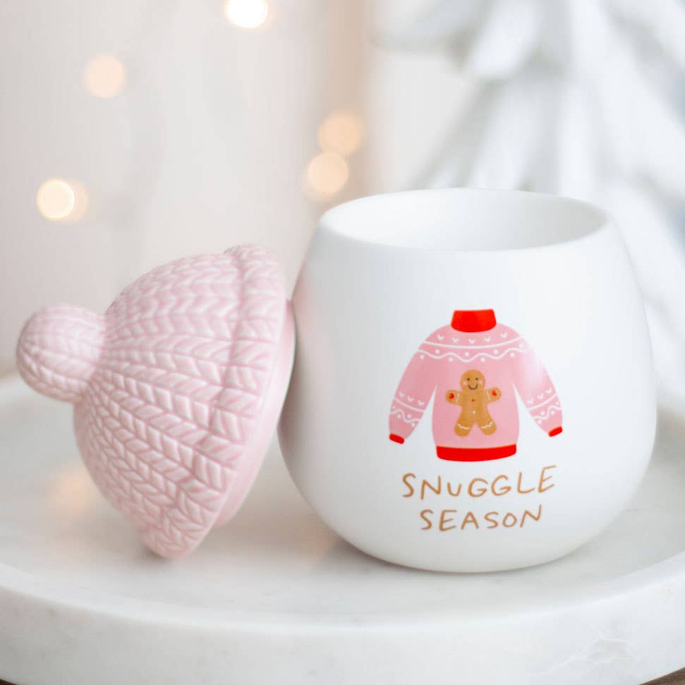 Snuggle Season Christmas Sweater Wax Burner