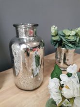 Load image into Gallery viewer, Silver Spatter Glass Vase